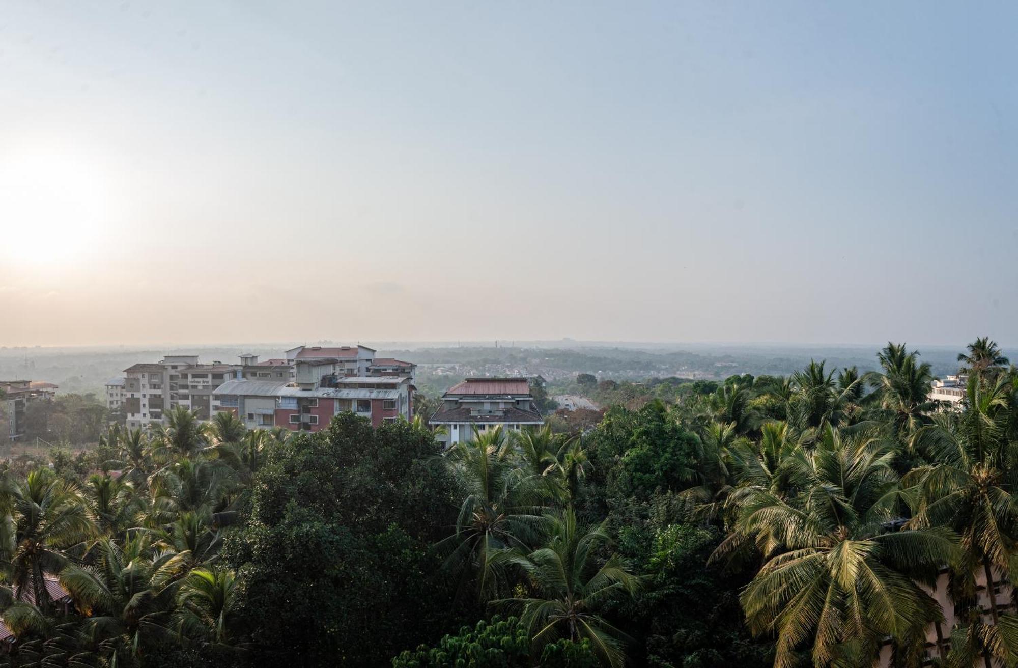 Manipal Atalia Service Apartments Luaran gambar